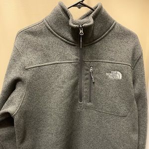 Men’s The North face quarter zip fleece